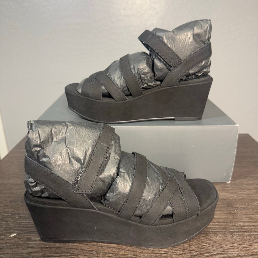 EILEEN FISHER Mazy Leather Wedge Sandal, Black, 6 1/2